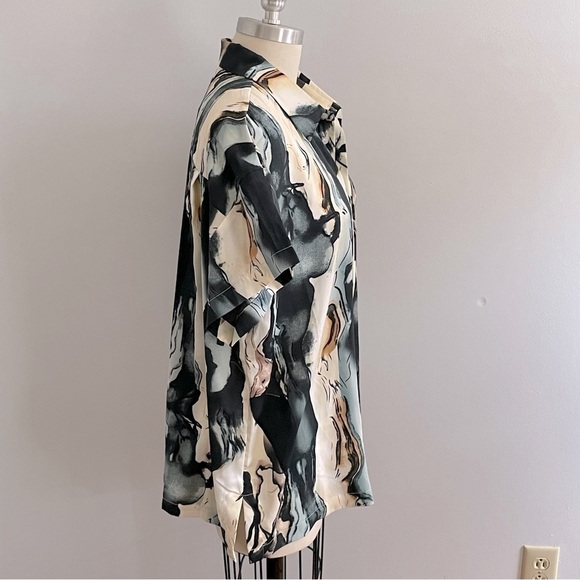 12th Tribe Vaughn Blue Sea Womens Top- Size Small- NWT - Picture 6 of 9